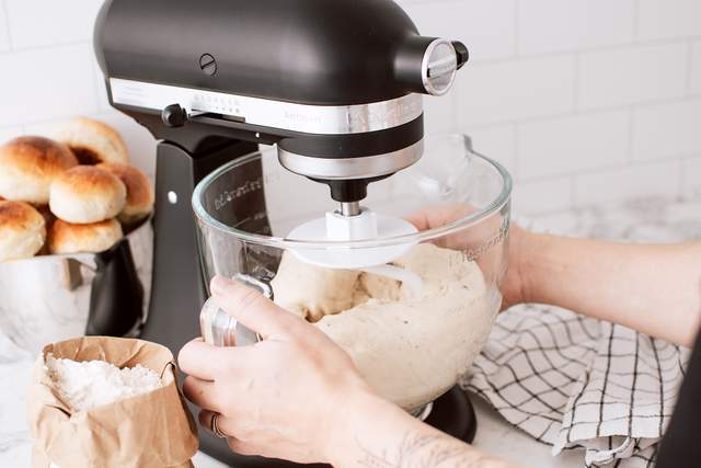 Klassisk semla från grunden