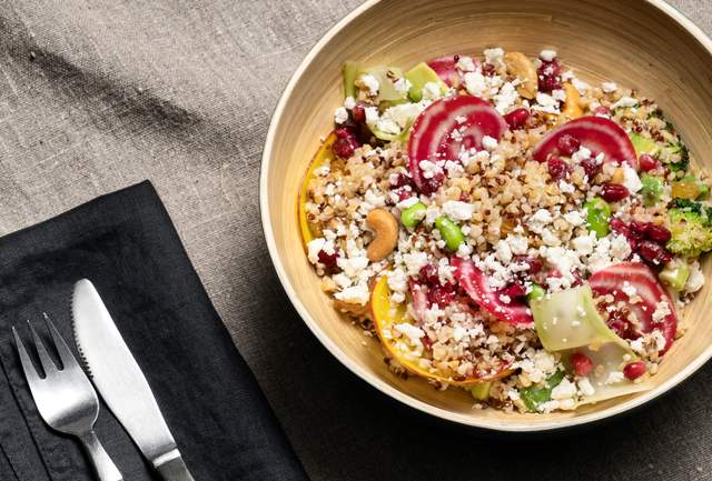 Bulgur- och quinoasallad